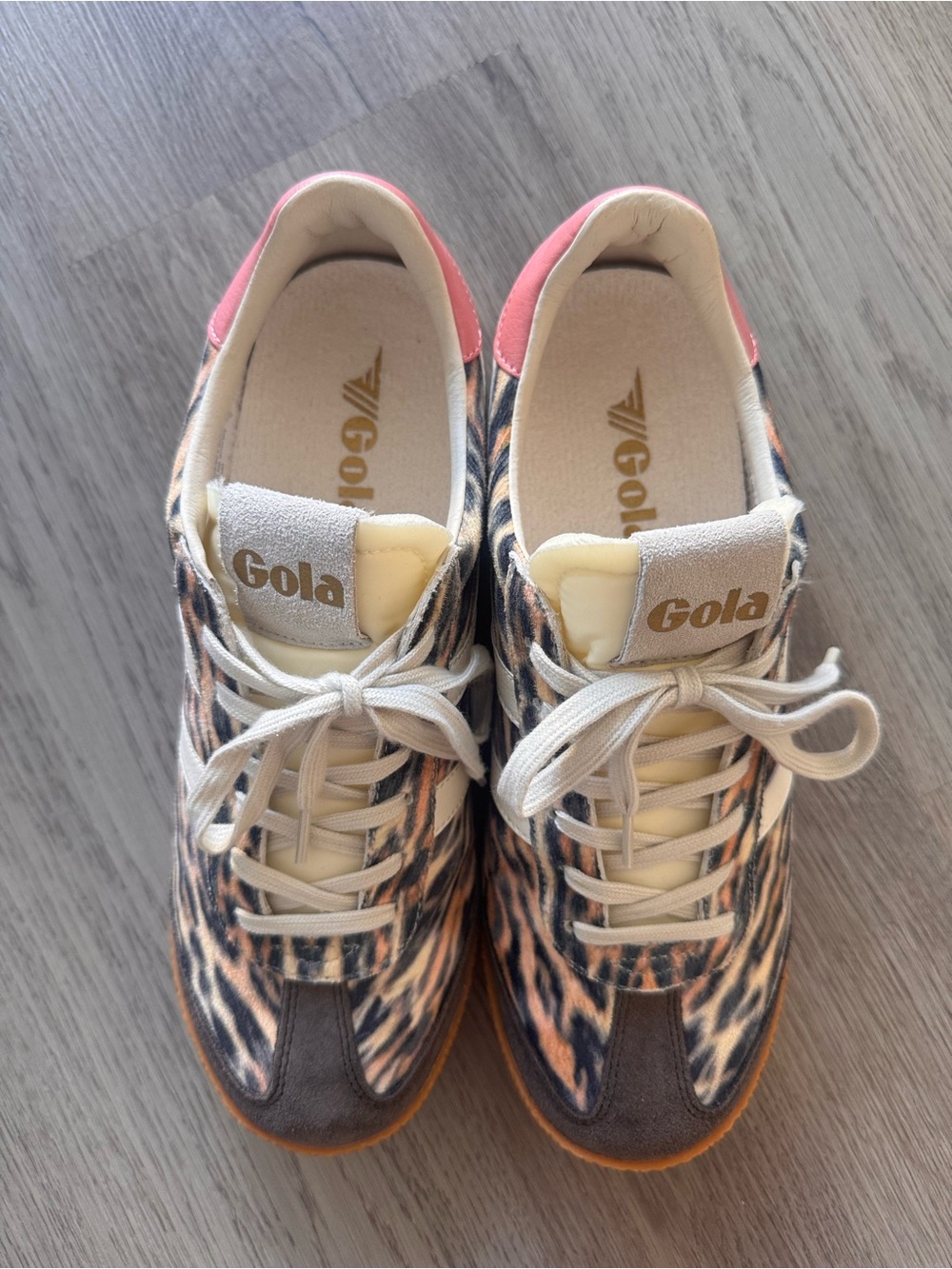 Gola Elan Tiger Sneaker - Picture 2 of 7